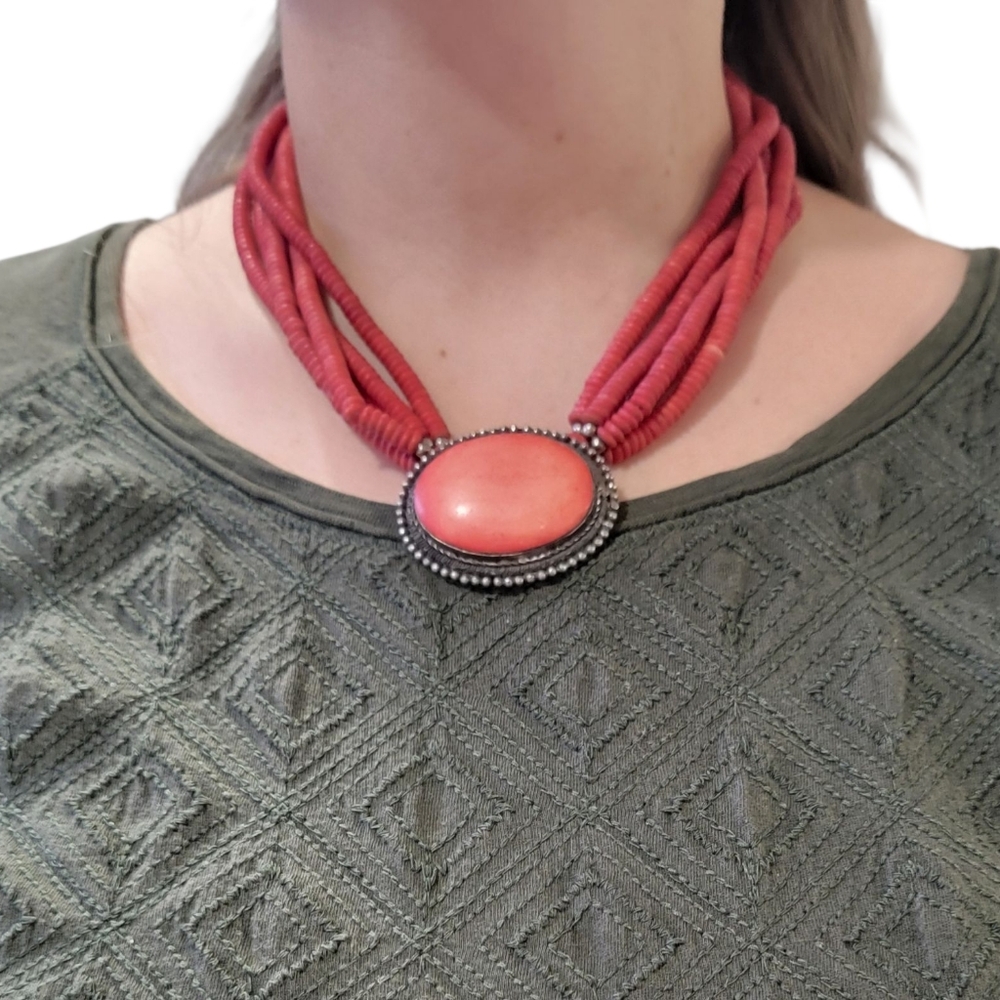 Vintage Boho Coral Multi Strand Beaded Torsade Necklace Tropical Earthy - Picture 15 of 17